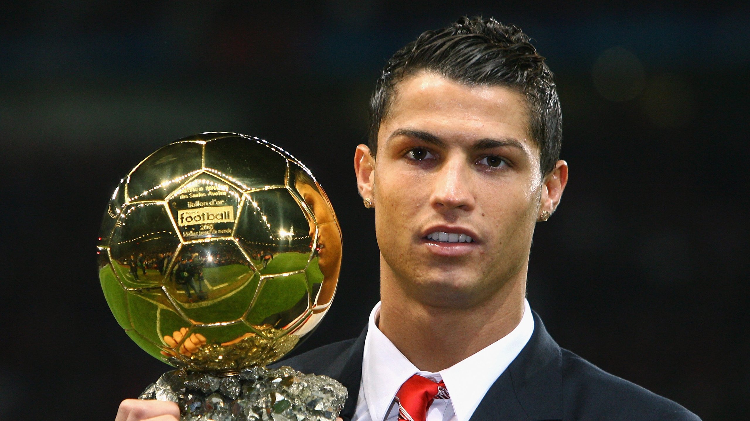 法拉利翻盘红牛二队，周冠宇关键制胜